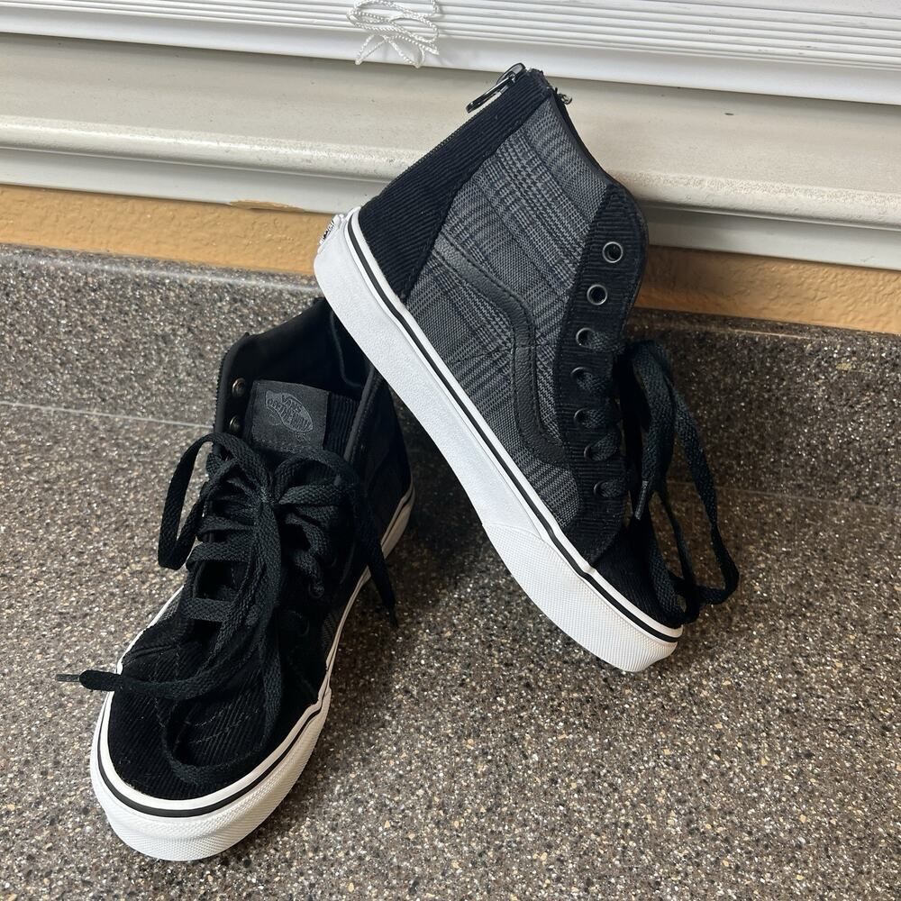 Vans Classic SK8-Hi Little Kid 3 Black Pinstripe Corduroy Canvas Sneaker Lace Up